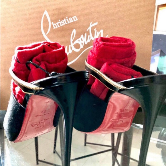 Special edition suede and gold chain - Picture 2 of 4